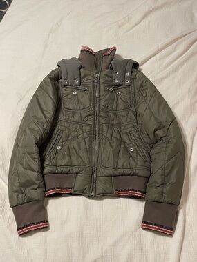 Diesel Vintage Women's Hooded Quilted Puffer Jacket Olive Size S